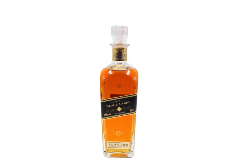 JOHNNIE WALKER BLACK LABEL DECANTER WHISKY ΚΙΒ.6x700ml